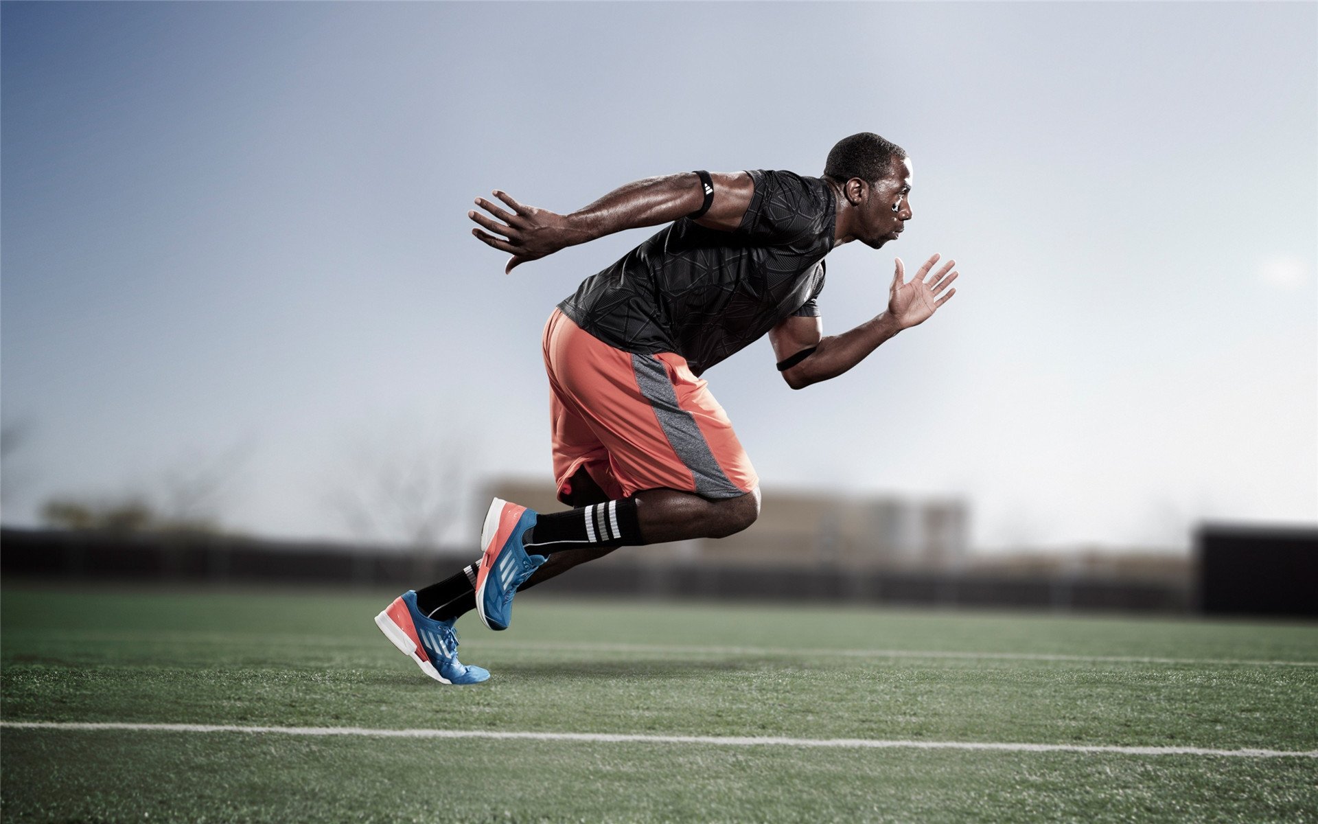 “亚戈·卡尔曼的传球与组织能力,成为阿根廷美洲狮队的战术核心”