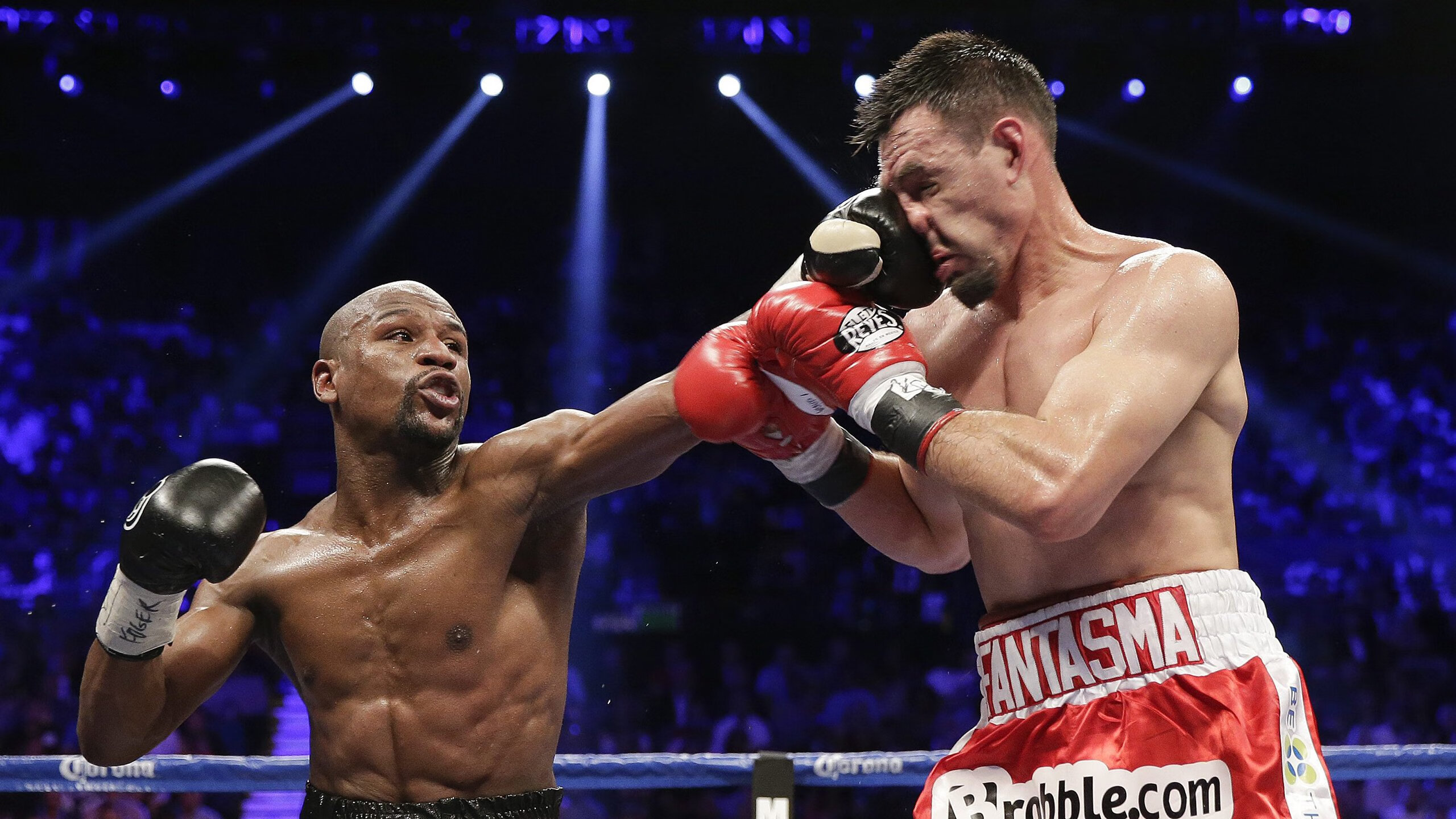 MILAN SPORTS中国站-C罗关键破门葡萄牙晋级八强，葡萄牙夺冠c罗伤退